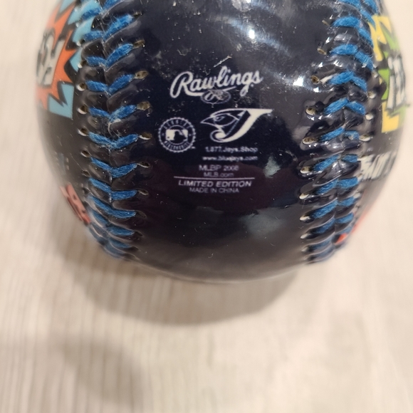 Limited Edition Rawlings Blue Jays Collector Ball - Picture 6 of 6